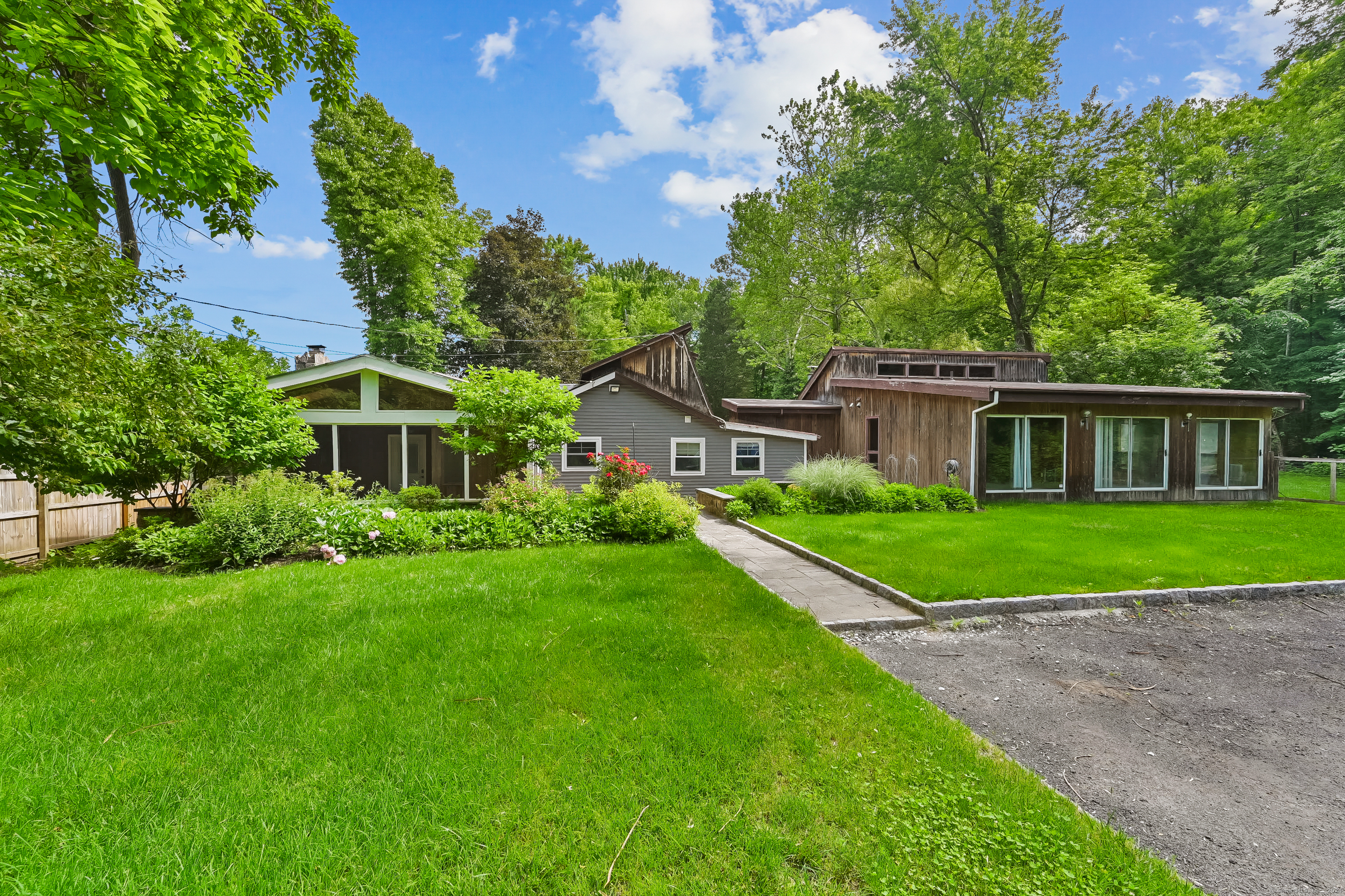 307 Grove Street New Milford CT 06776