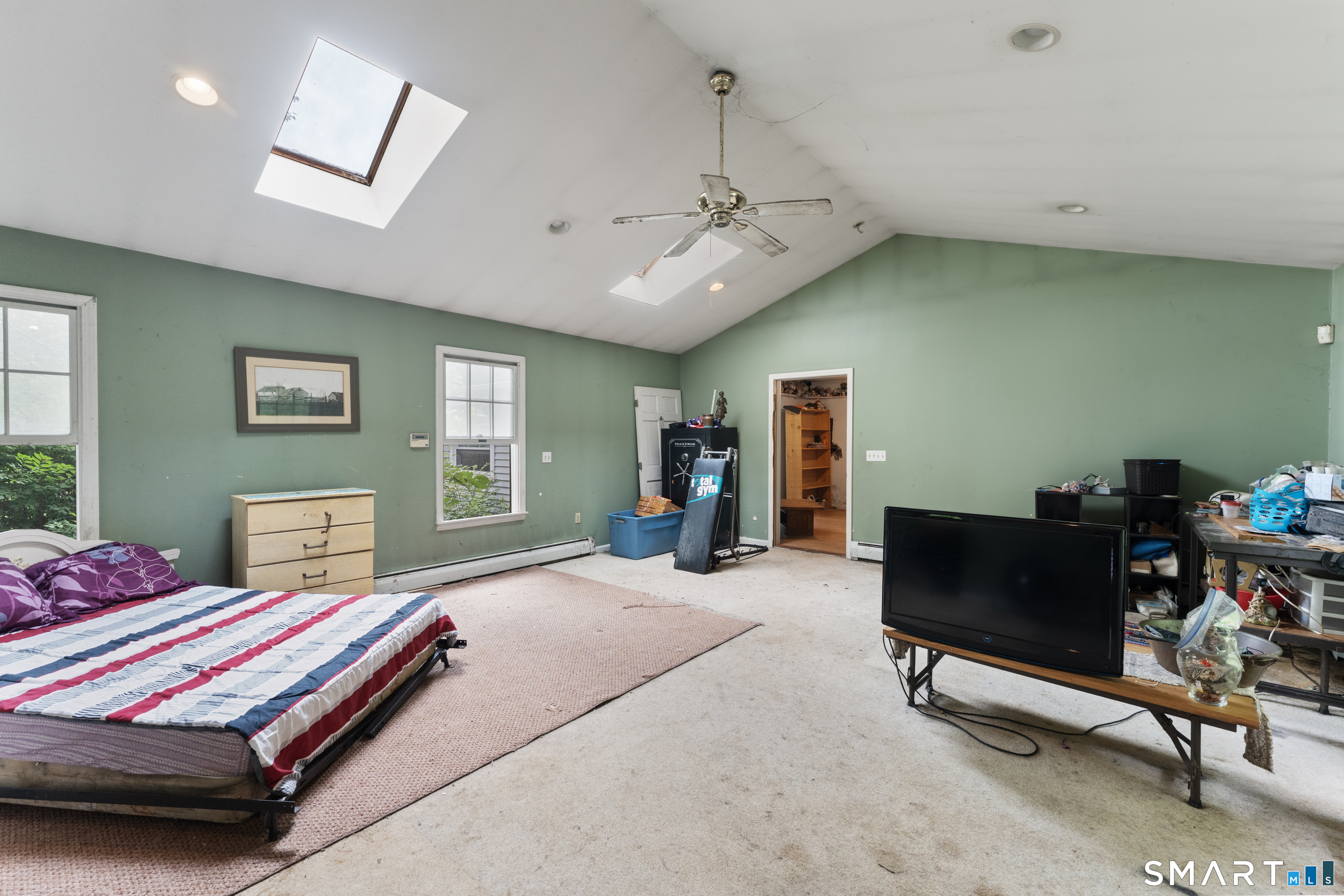193 Old Colchester Road Waterford CT 06375