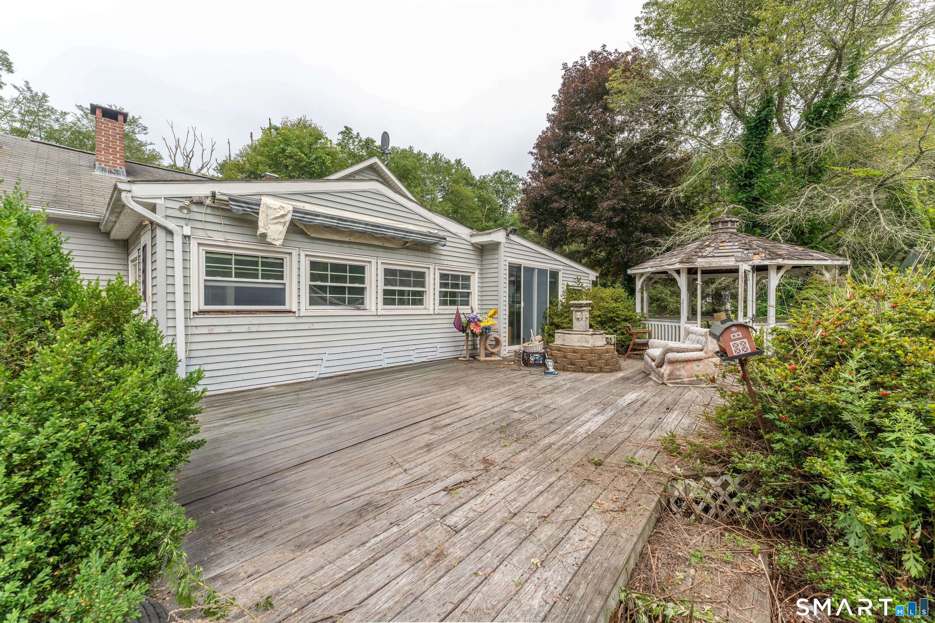 193 Old Colchester Road Waterford CT 06375