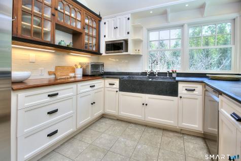 5 Tanglewood Lane Westport CT 06880