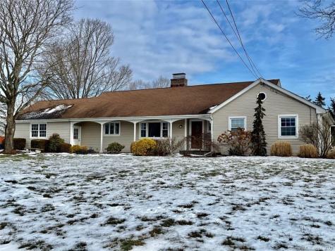 7 Maple Lane Brookfield CT 06804