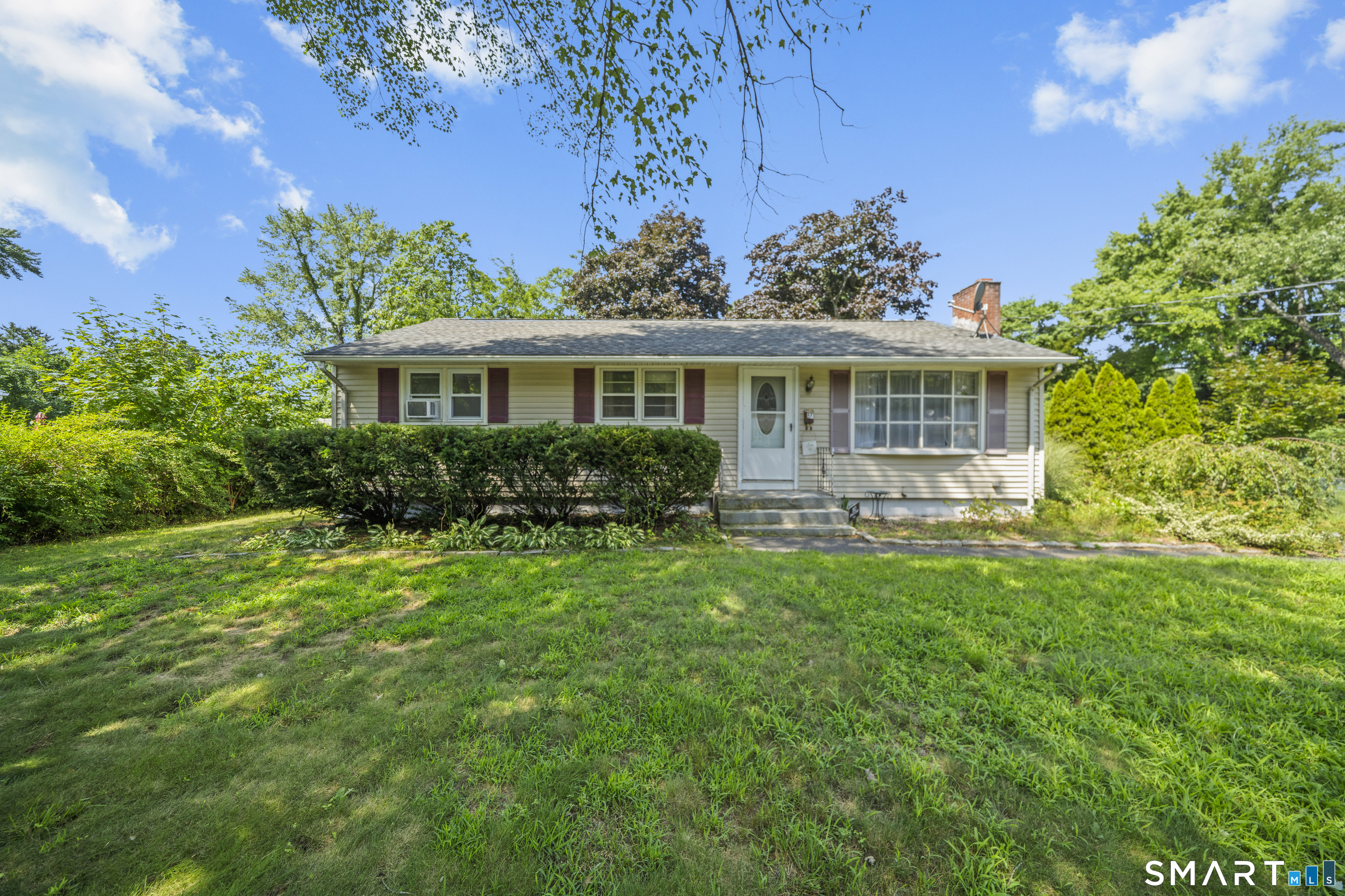 17 Lancer Drive Enfield CT 06082