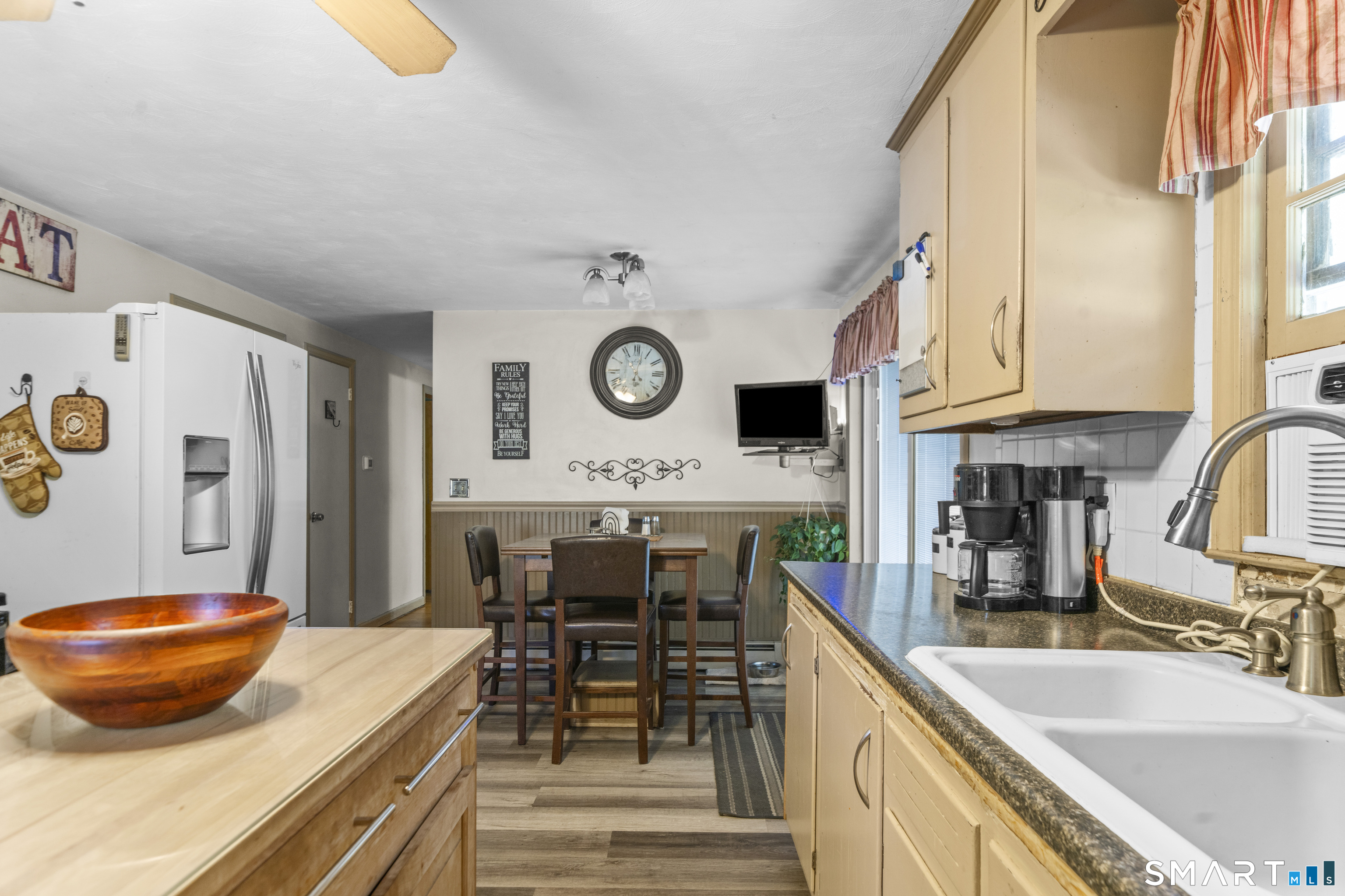 17 Lancer Drive Enfield CT 06082
