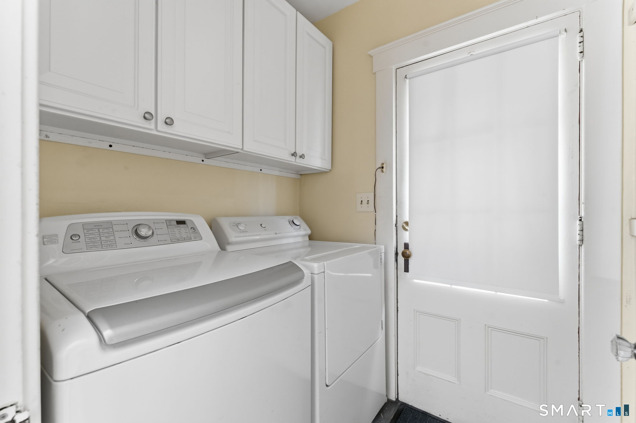 44 Granada Terrace New London CT 06320