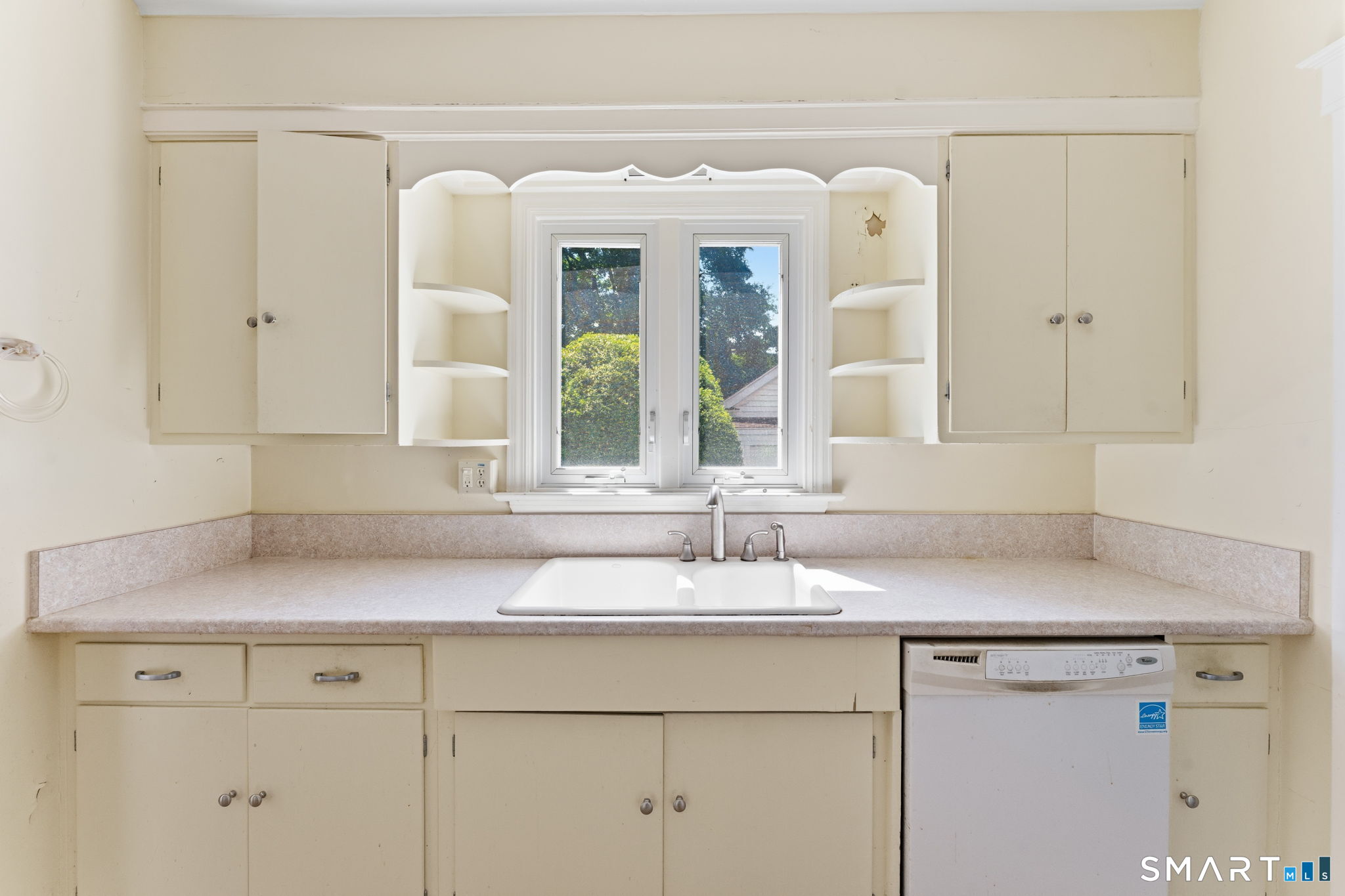 44 Granada Terrace New London CT 06320