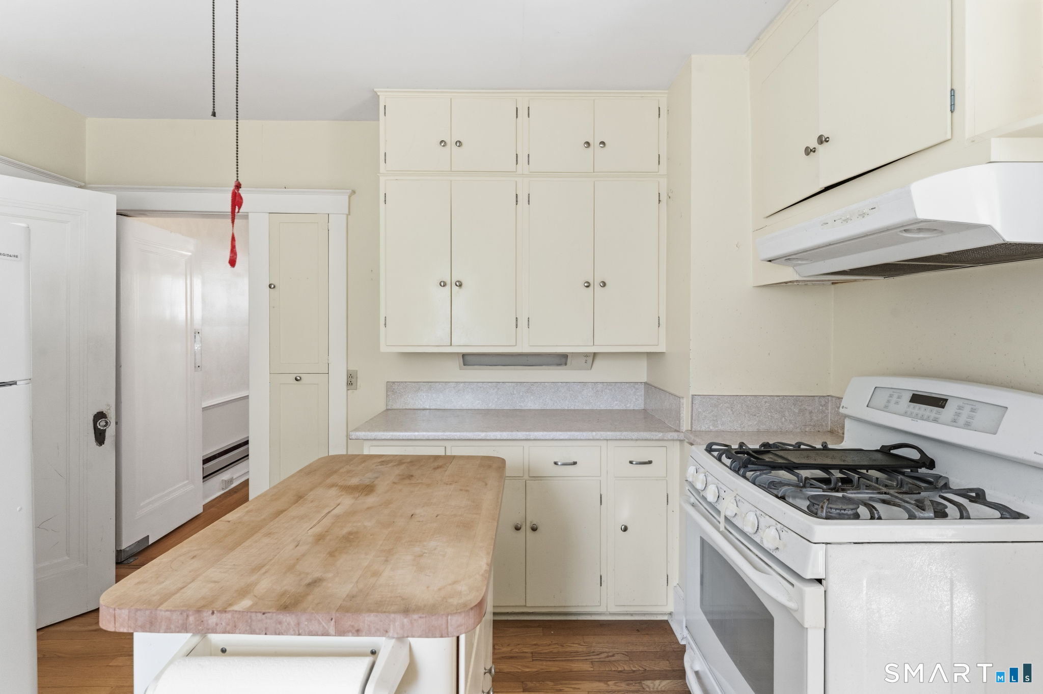 44 Granada Terrace New London CT 06320