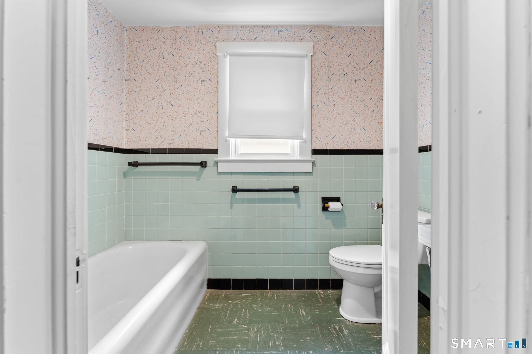 44 Granada Terrace New London CT 06320