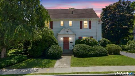 44 Granada Terrace New London CT 06320