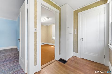 44 Granada Terrace New London CT 06320