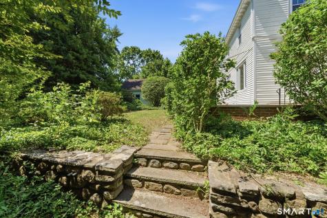 44 Granada Terrace New London CT 06320
