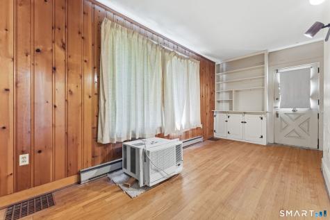 44 Granada Terrace New London CT 06320