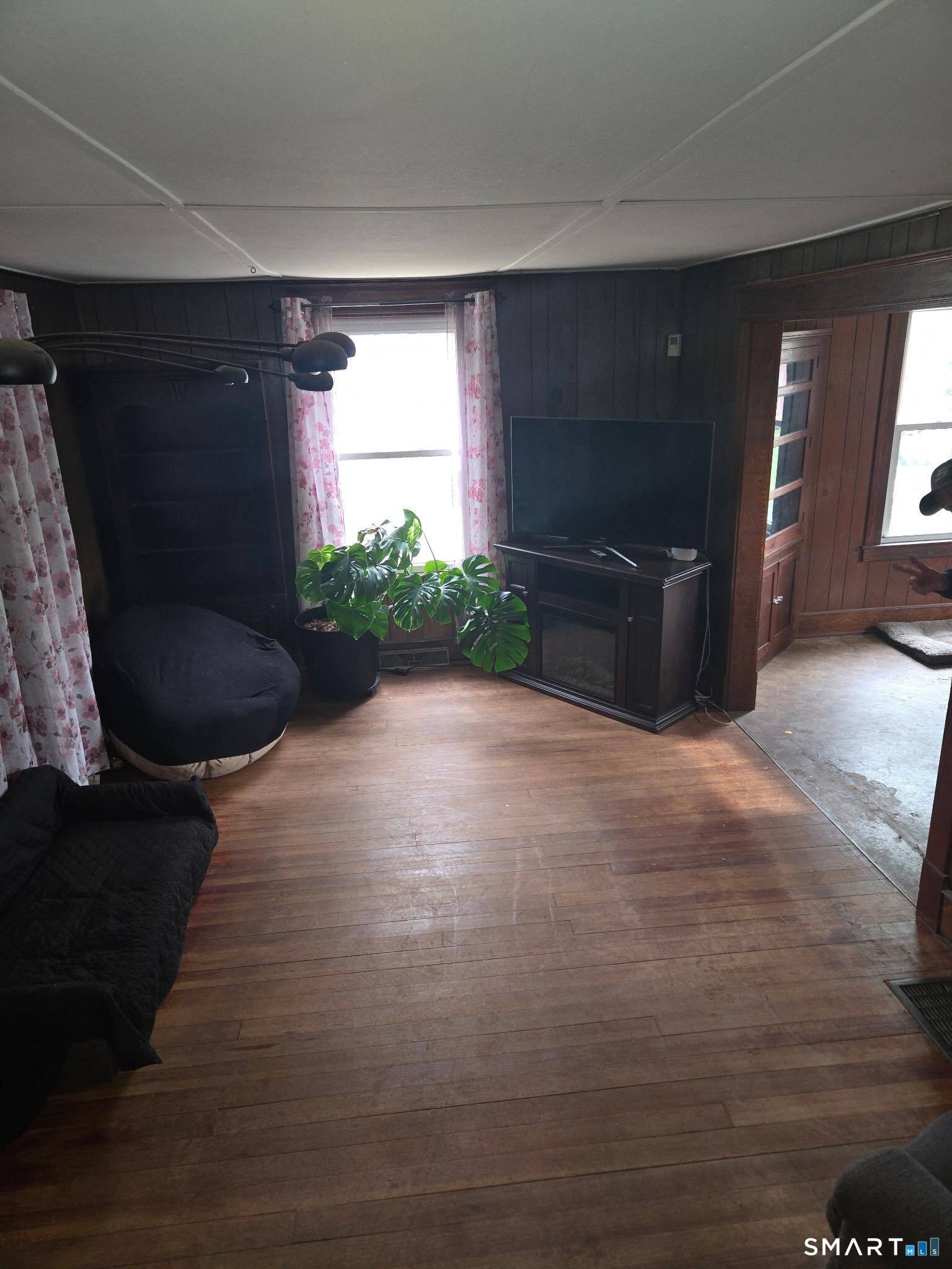 82 Porter Street Watertown CT 06795