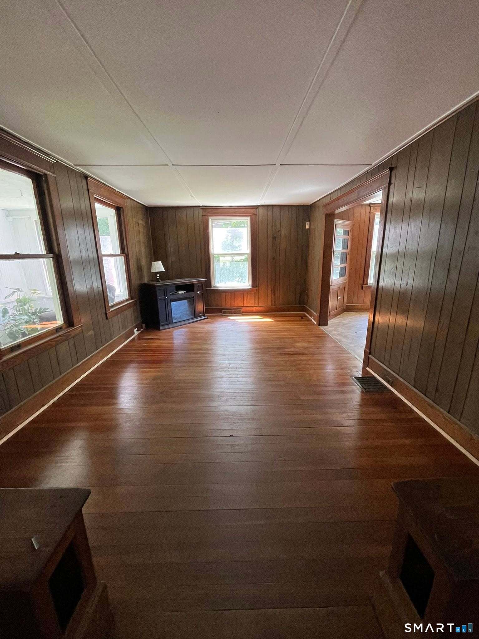 82 Porter Street Watertown CT 06795