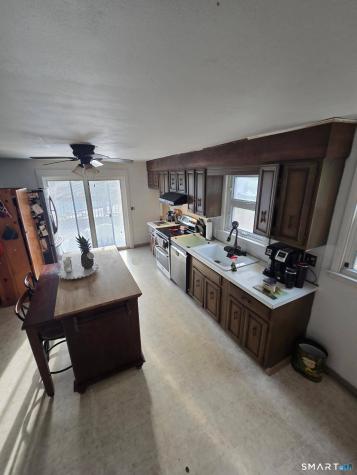 82 Porter Street Watertown CT 06795
