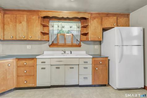 50 Sheffield Lane Naugatuck CT 06770