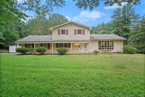 26 Deer Hill Road Redding CT 06896