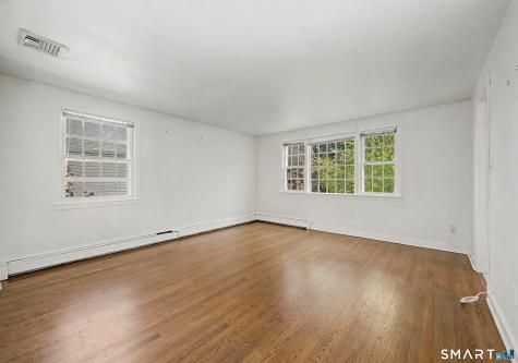 5 Bayside Terrace Greenwich CT 06878