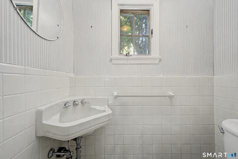 5 Bayside Terrace Greenwich CT 06878
