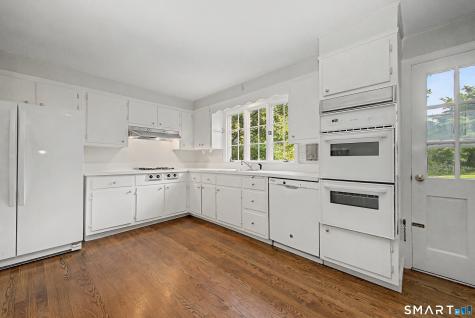 5 Bayside Terrace Greenwich CT 06878