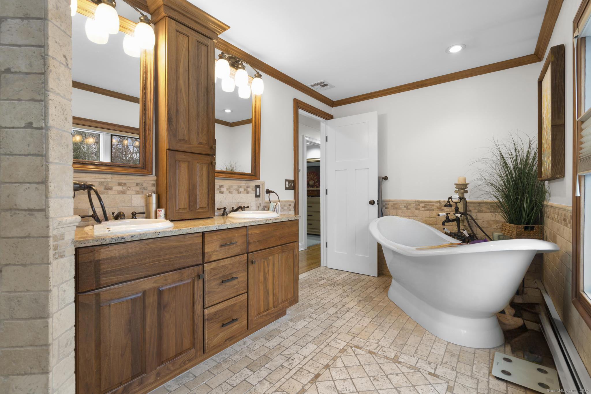 57 Gray Rock Road Trumbull CT 06611