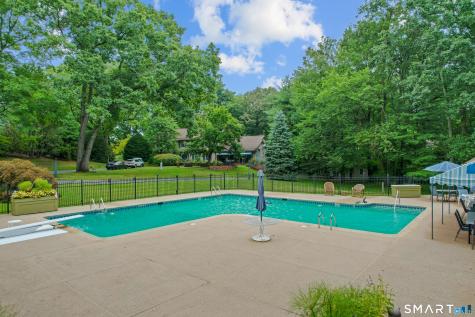 132 Roslyn Drive New Britain CT 06052