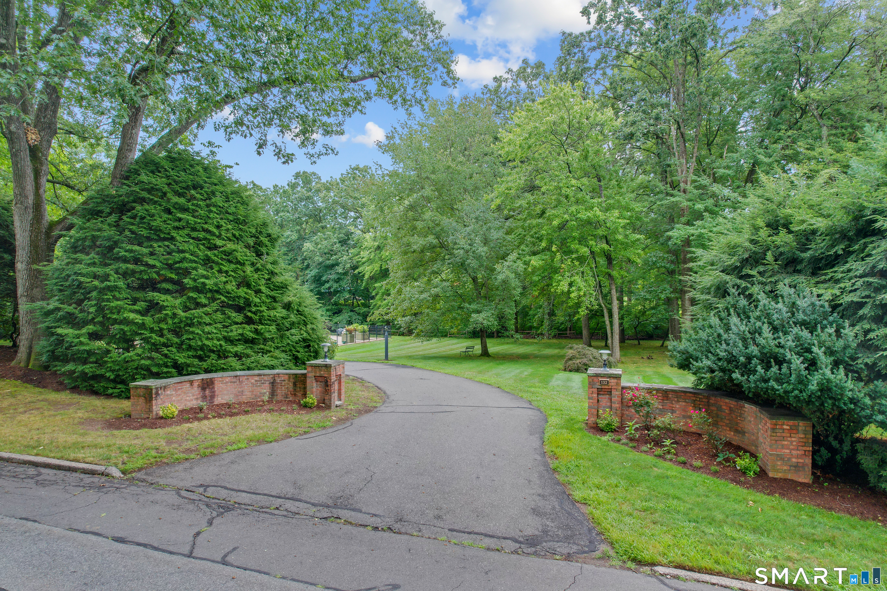 132 Roslyn Drive New Britain CT 06052
