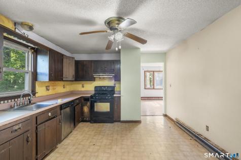 122 Bellevue Avenue West Haven CT 06516