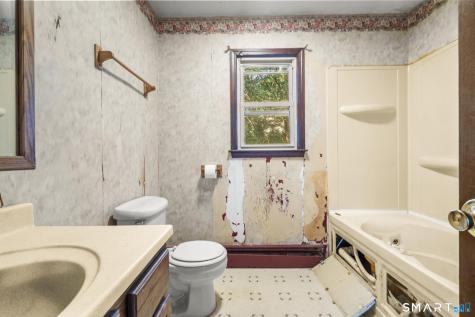 122 Bellevue Avenue West Haven CT 06516