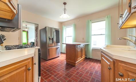 34 Sylvan Avenue Meriden CT 06451