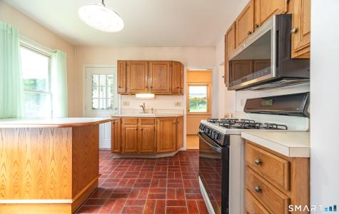 34 Sylvan Avenue Meriden CT 06451