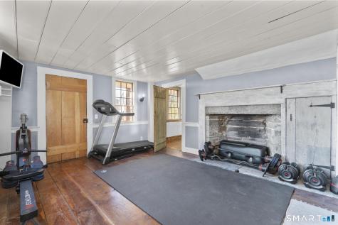 1 Ferry Road Chester CT 06412