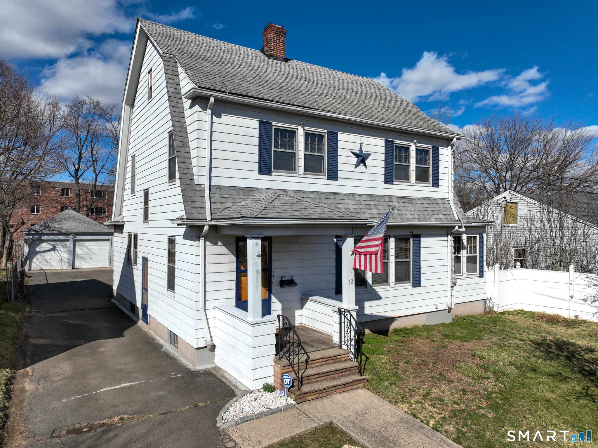 12 Coolidge Street Hartford CT 06106