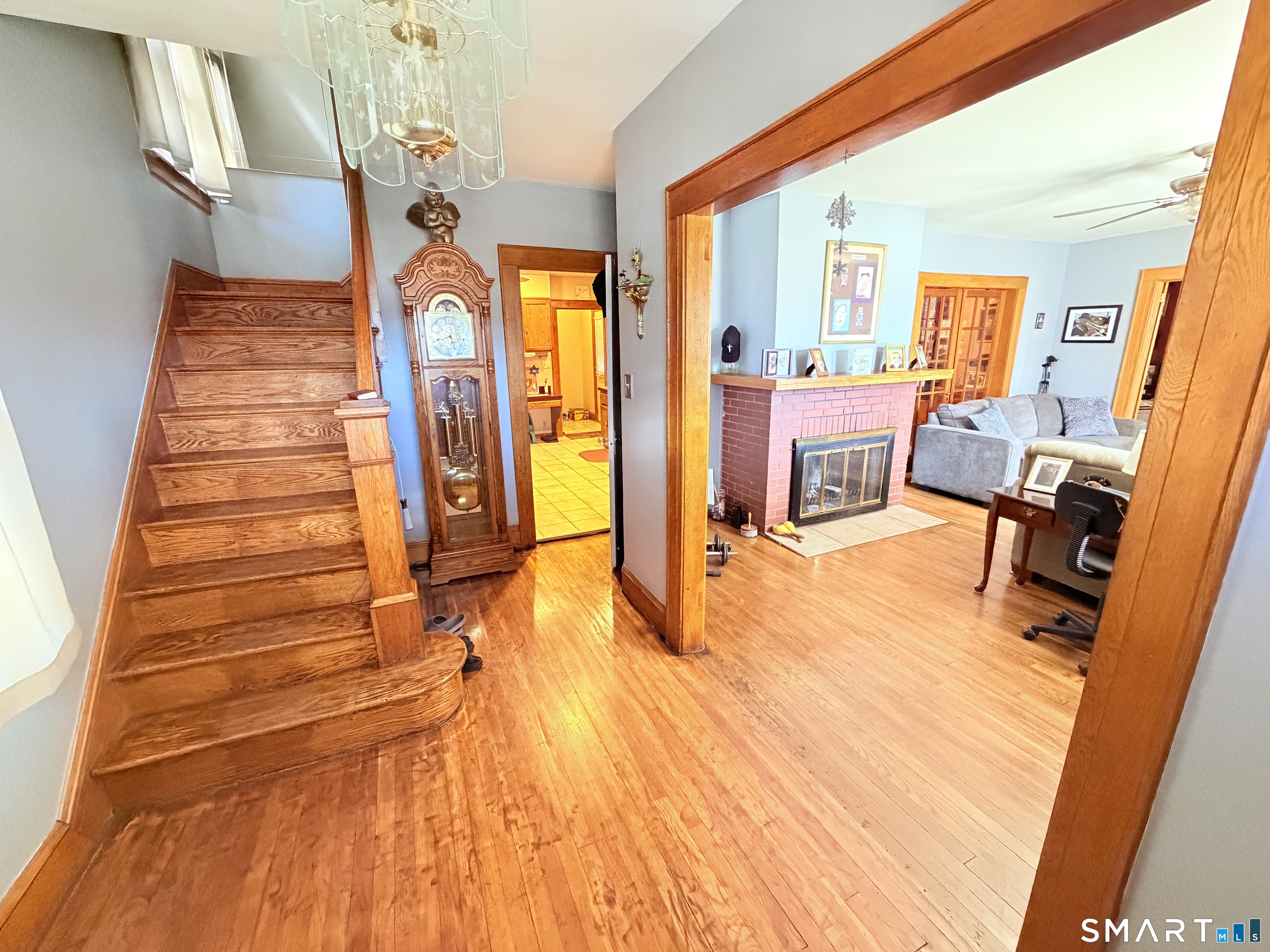 12 Coolidge Street Hartford CT 06106