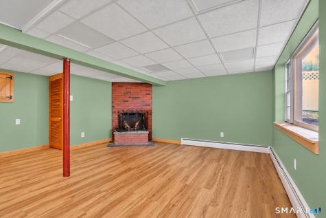 36 Mcdowell Road Middletown CT 06457