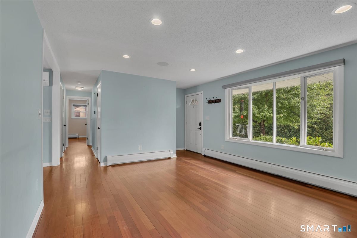 36 Mcdowell Road Middletown CT 06457