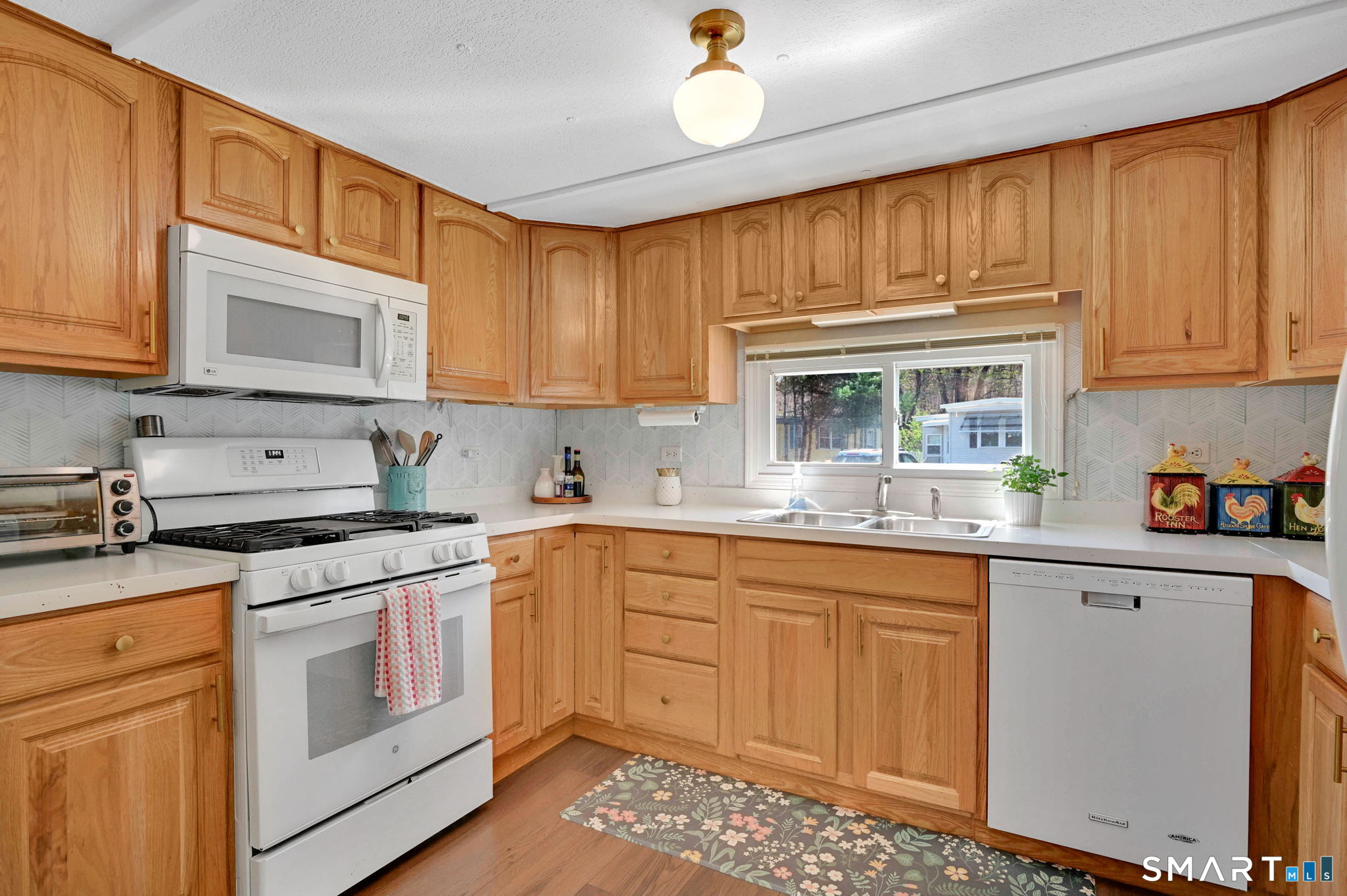 39 Old Wood Road Mansfield CT 06268