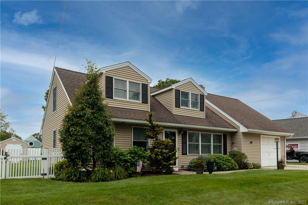 28 Valery Court Milford CT 06461