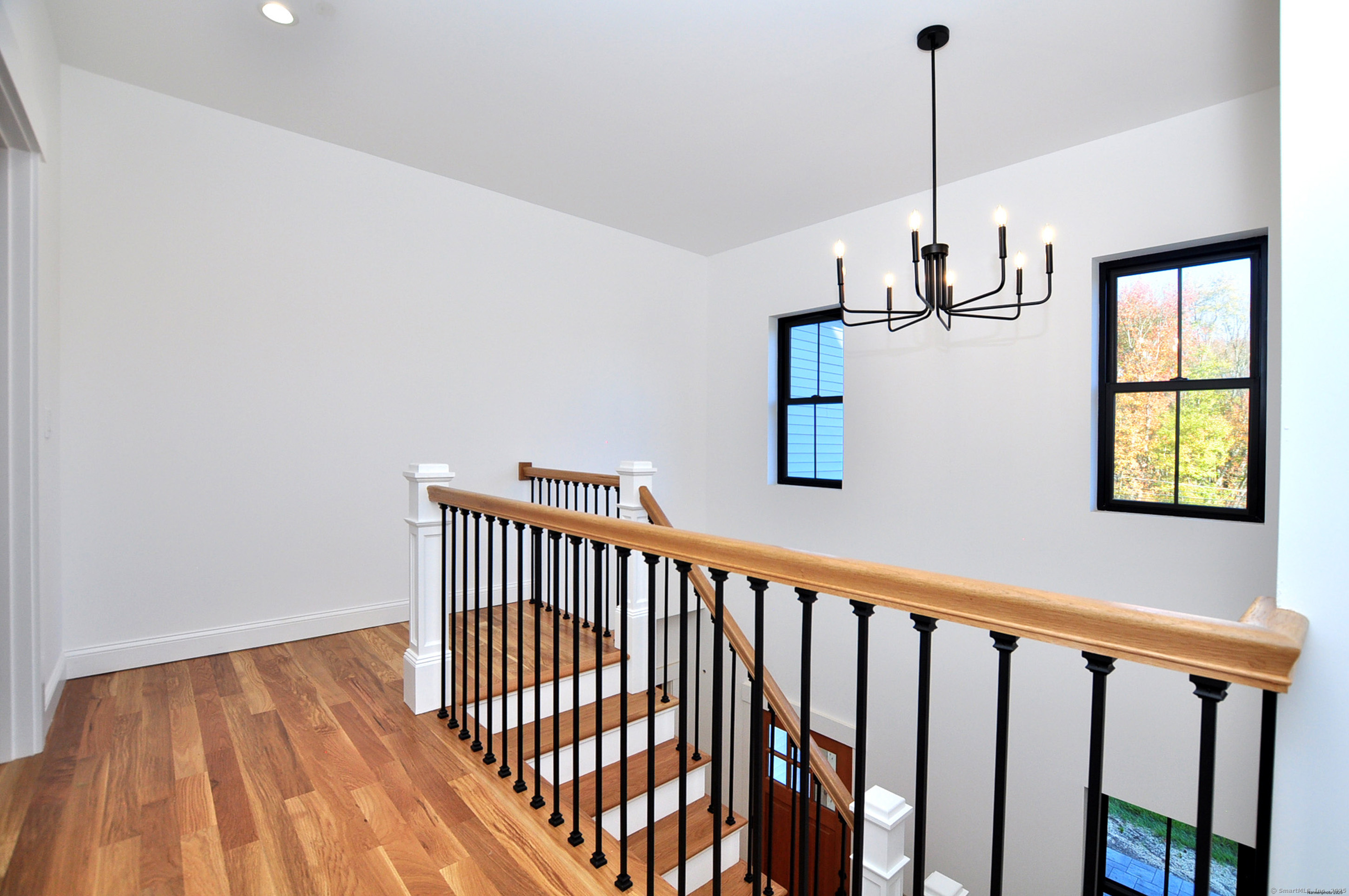 152 East Hill Road Canton CT 06019