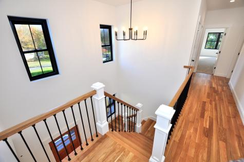 152 East Hill Road Canton CT 06019