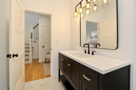 152 East Hill Road Canton CT 06019