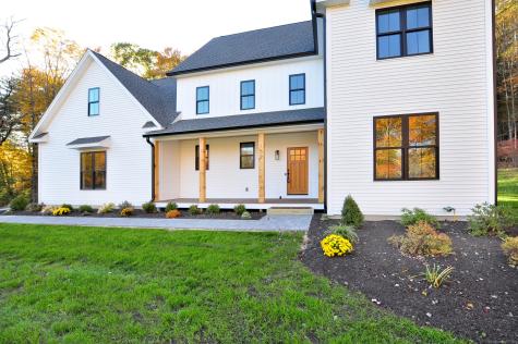 152 East Hill Road Canton CT 06019