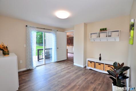5 Field Drive Ellington CT 06029