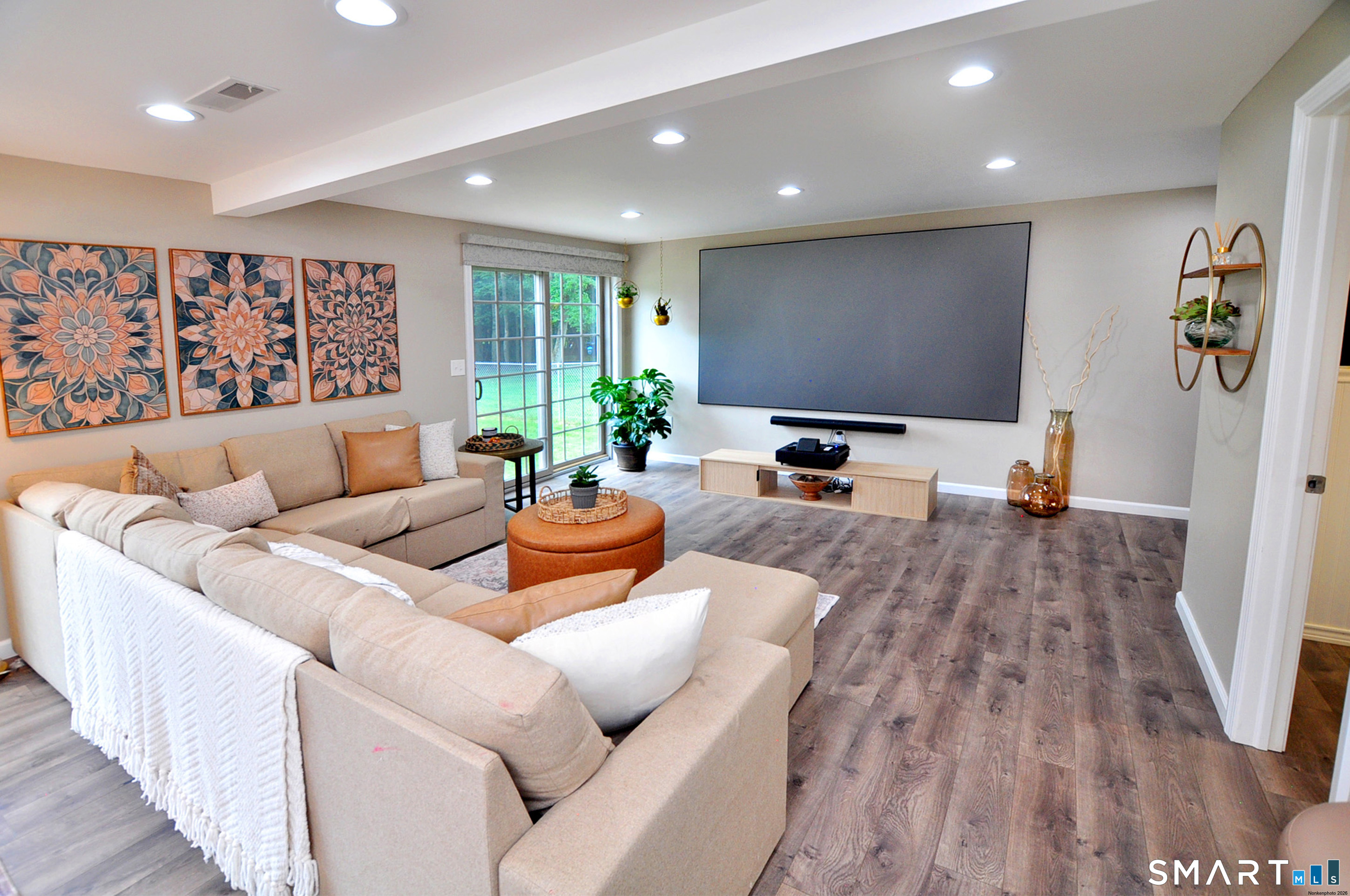 5 Field Drive Ellington CT 06029
