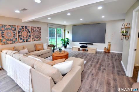 5 Field Drive Ellington CT 06029