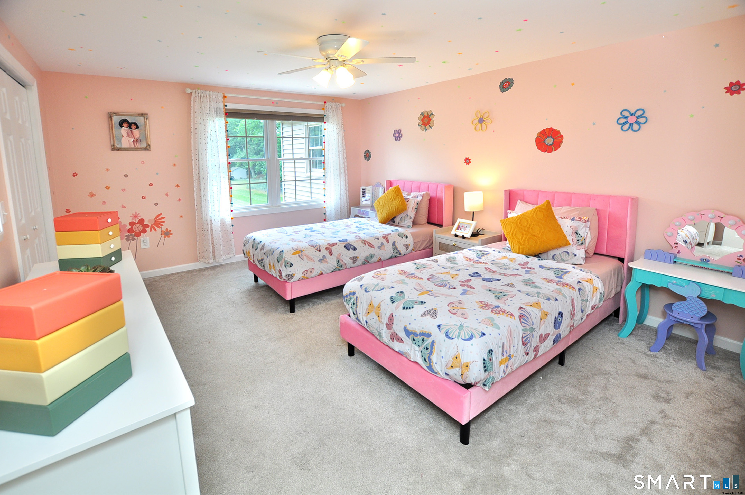 5 Field Drive Ellington CT 06029
