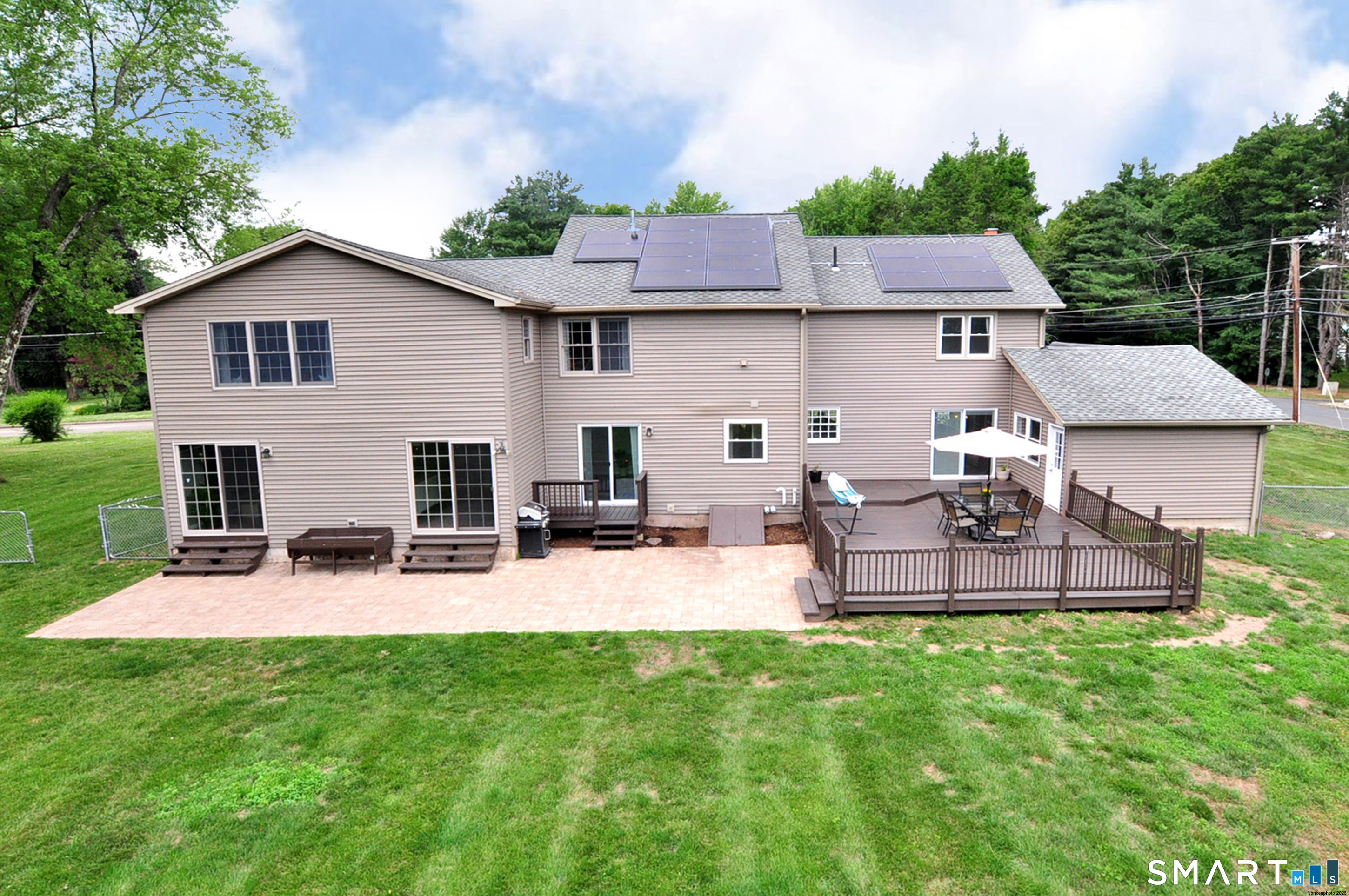 5 Field Drive Ellington CT 06029