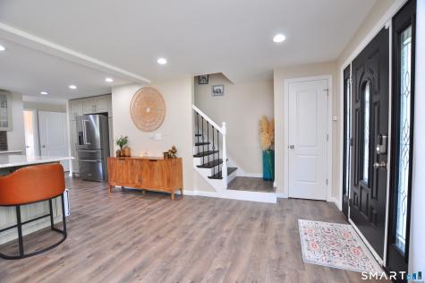 5 Field Drive Ellington CT 06029