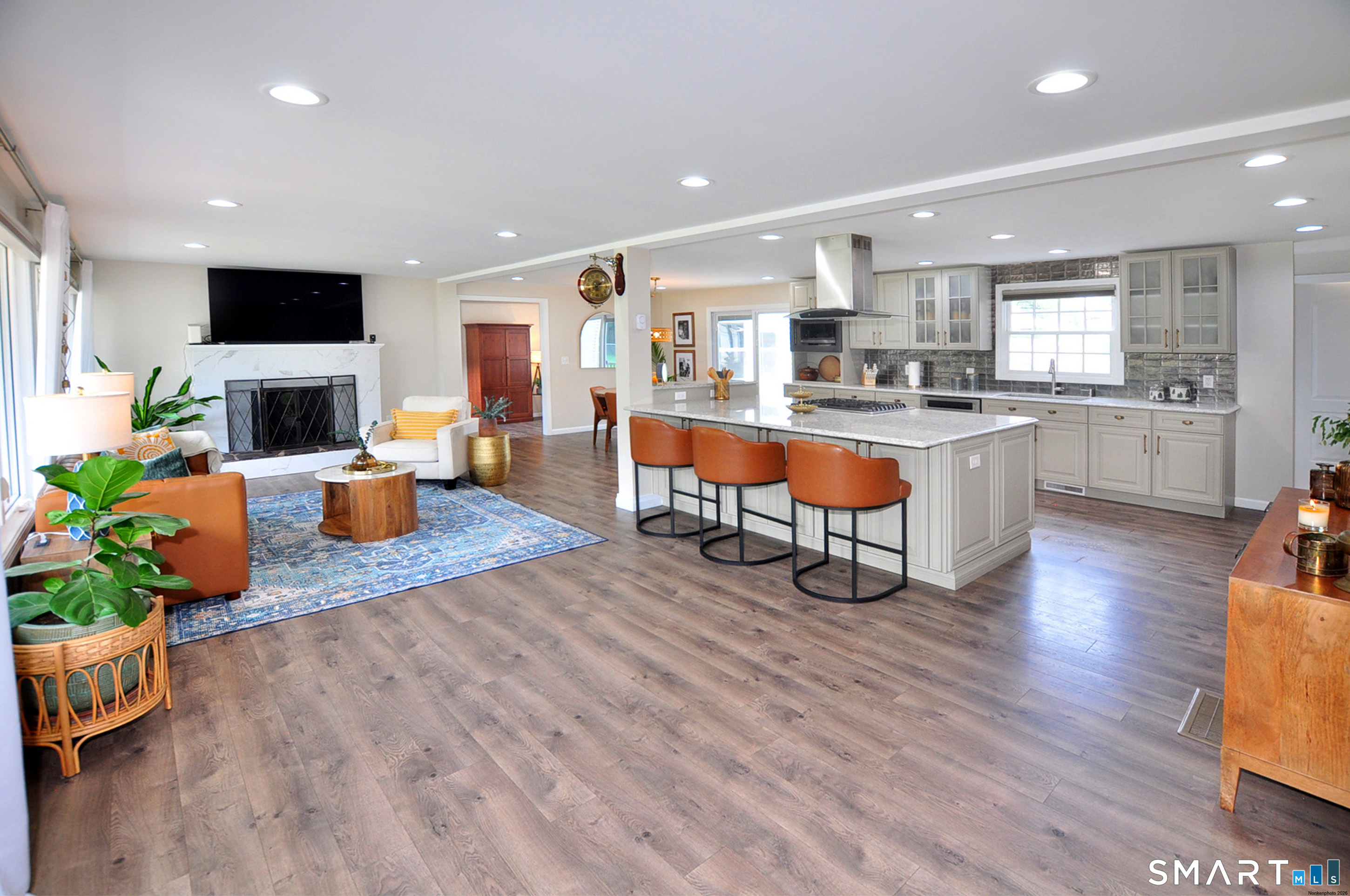 5 Field Drive Ellington CT 06029