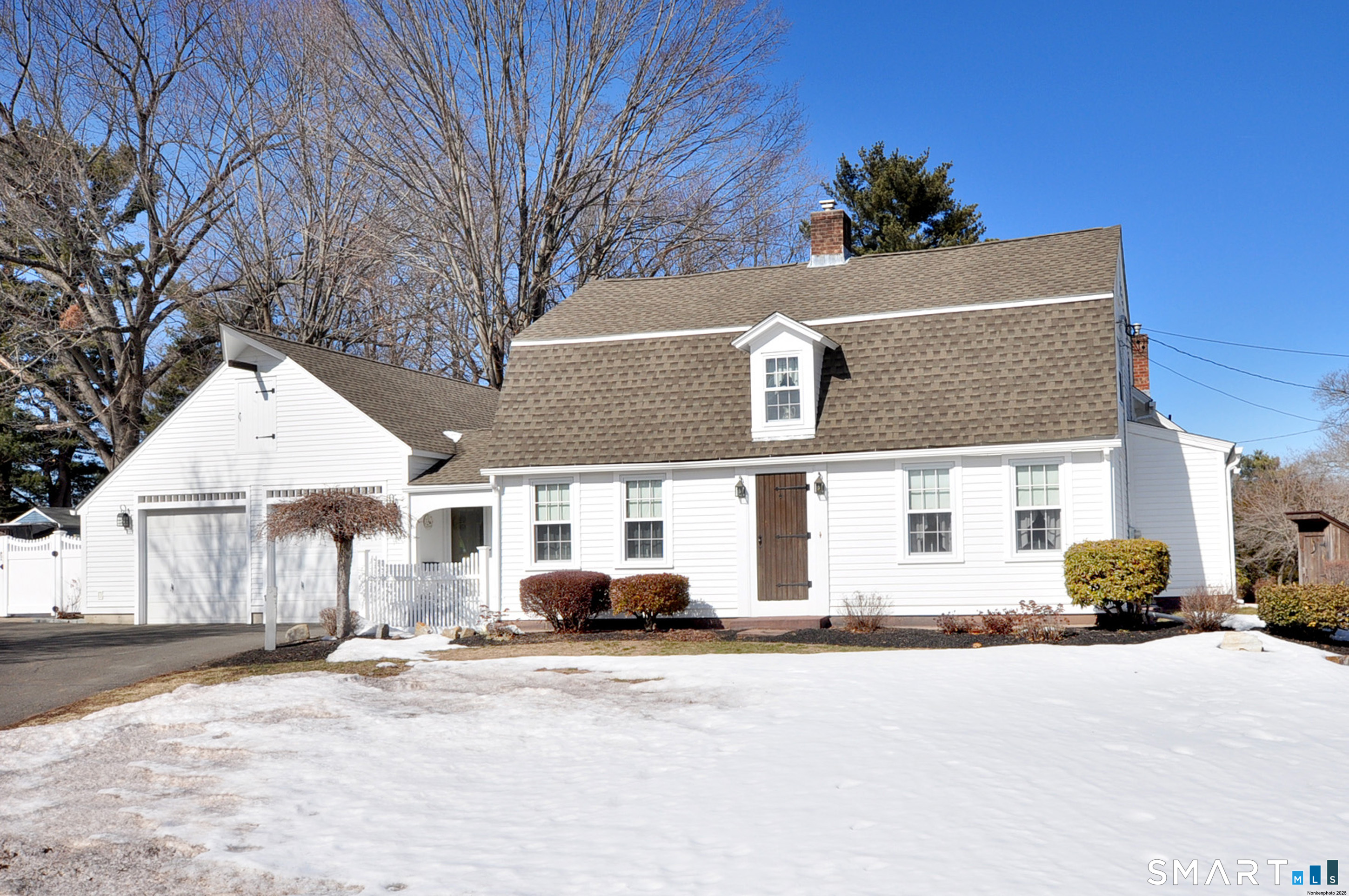 Manchester CT, 537 Center Street