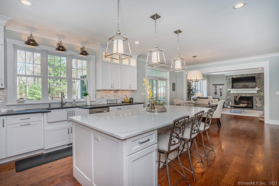 00 Old Farm Drive West Hartford CT 06107